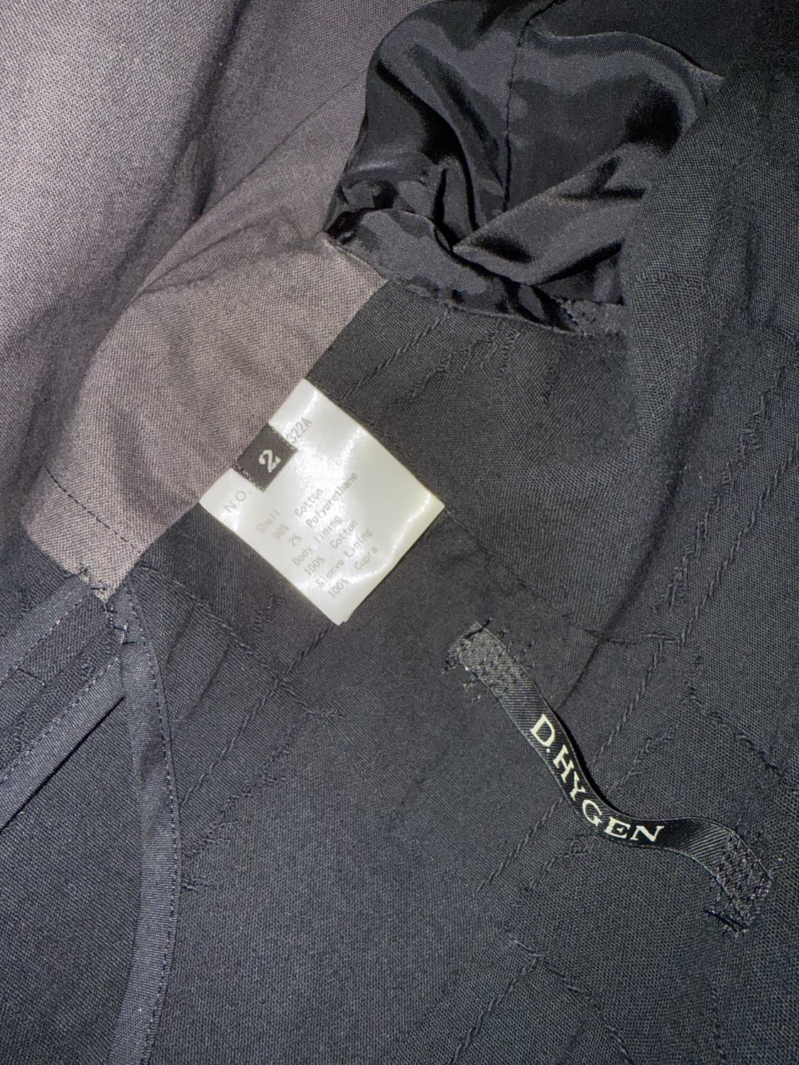 D.HYGEN Patch Tuck Textured Long Coat    상품이미지4