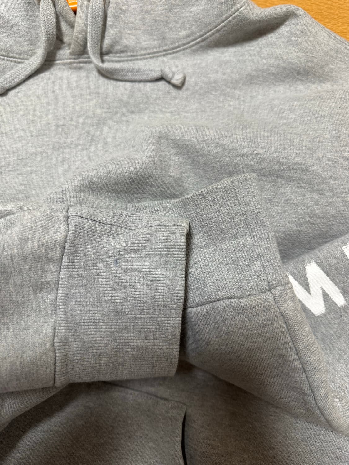 앤더슨벨 후드티 상품이미지4