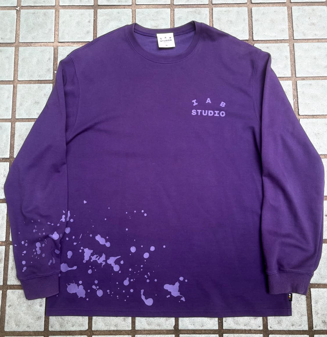 아이앱 스튜디오 롱슬리브 티셔츠 퍼플 스플래쉬드 상품이미지1