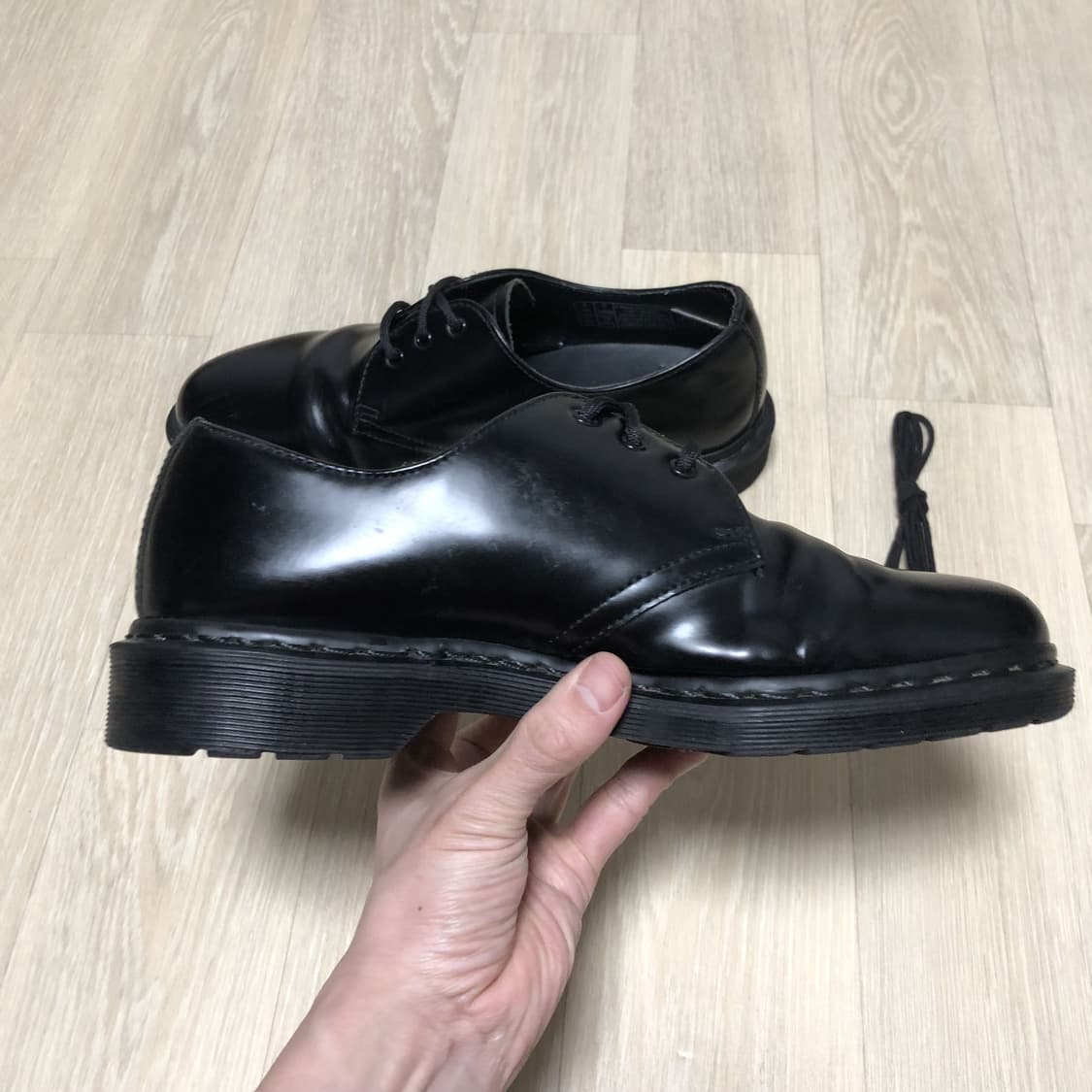 (270) 닥터마틴 Dr.martens 1461 3홀 모노 무광 블랙 상품이미지2