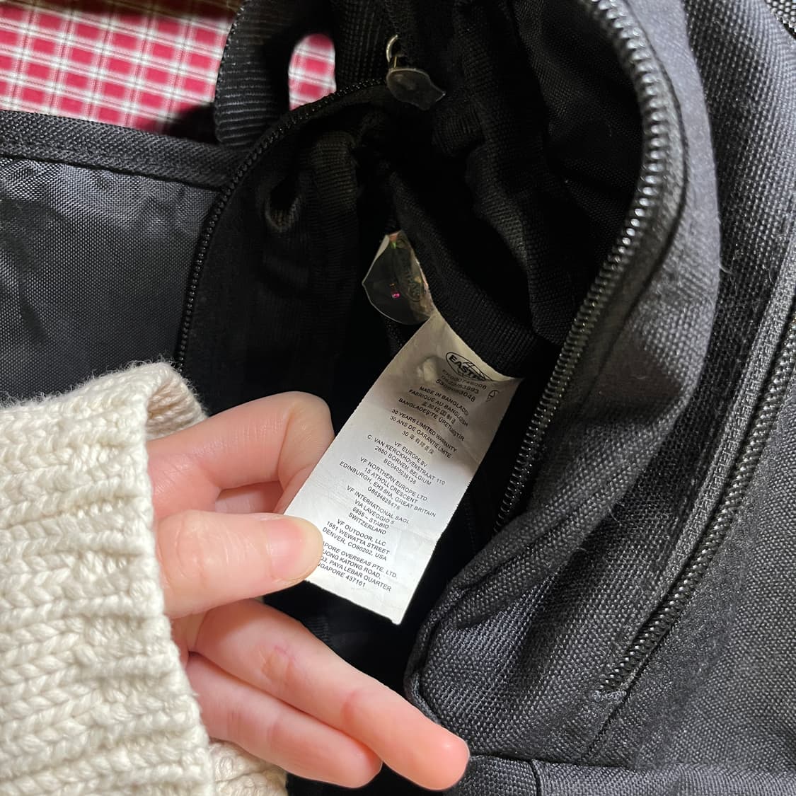 이스트팩 크로스백 상품이미지9