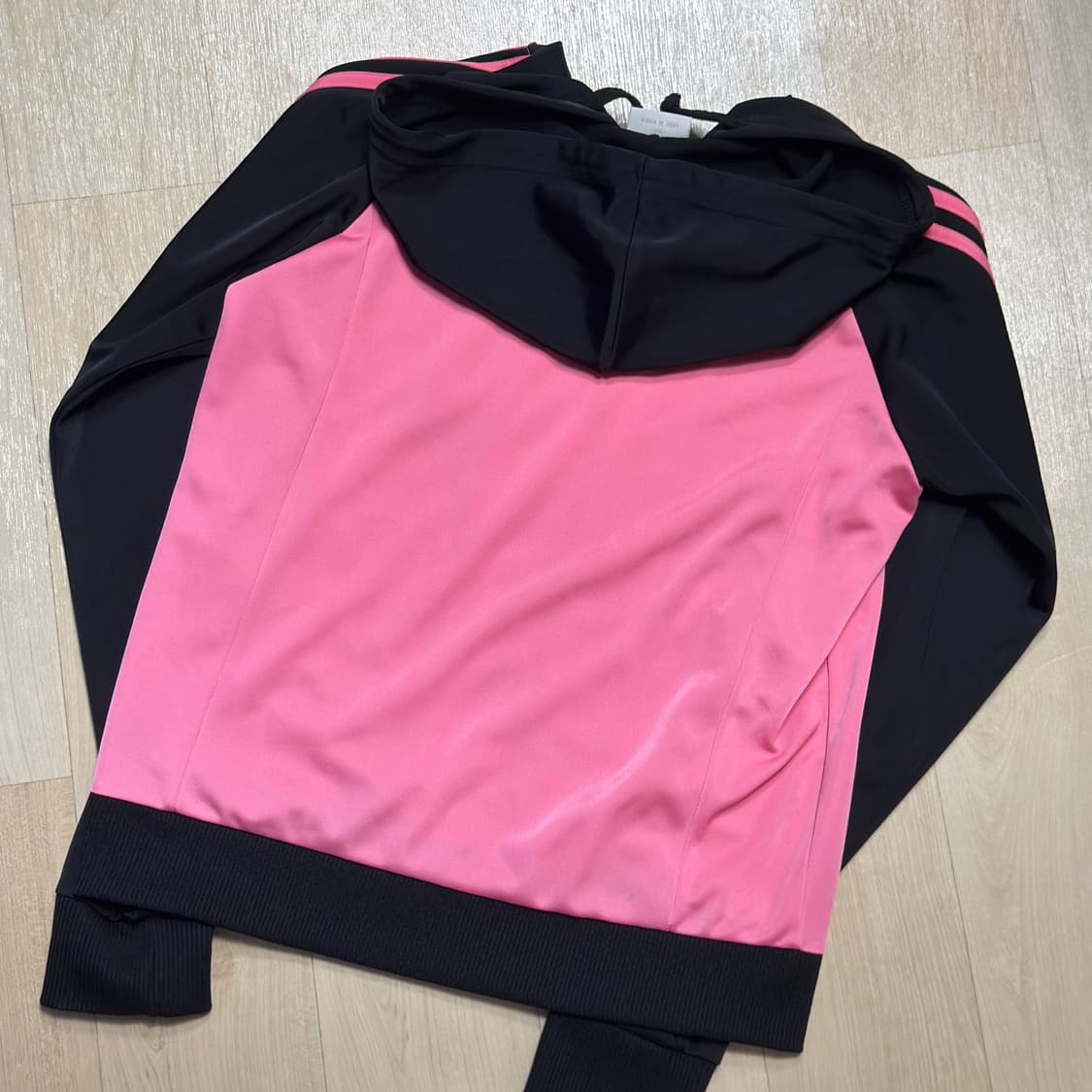 아디다스 핑크 블랙 배색 후드 트랙탑 져지 상품이미지7
