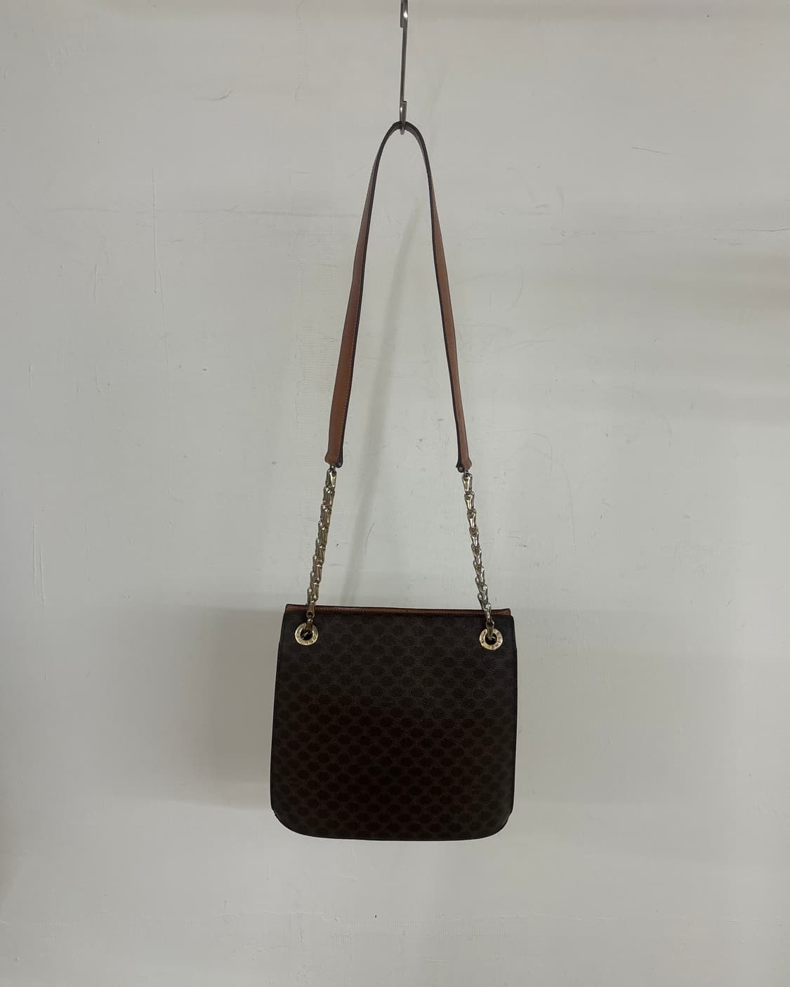 셀린느 마카담 캔버스 버킷백 상품이미지2