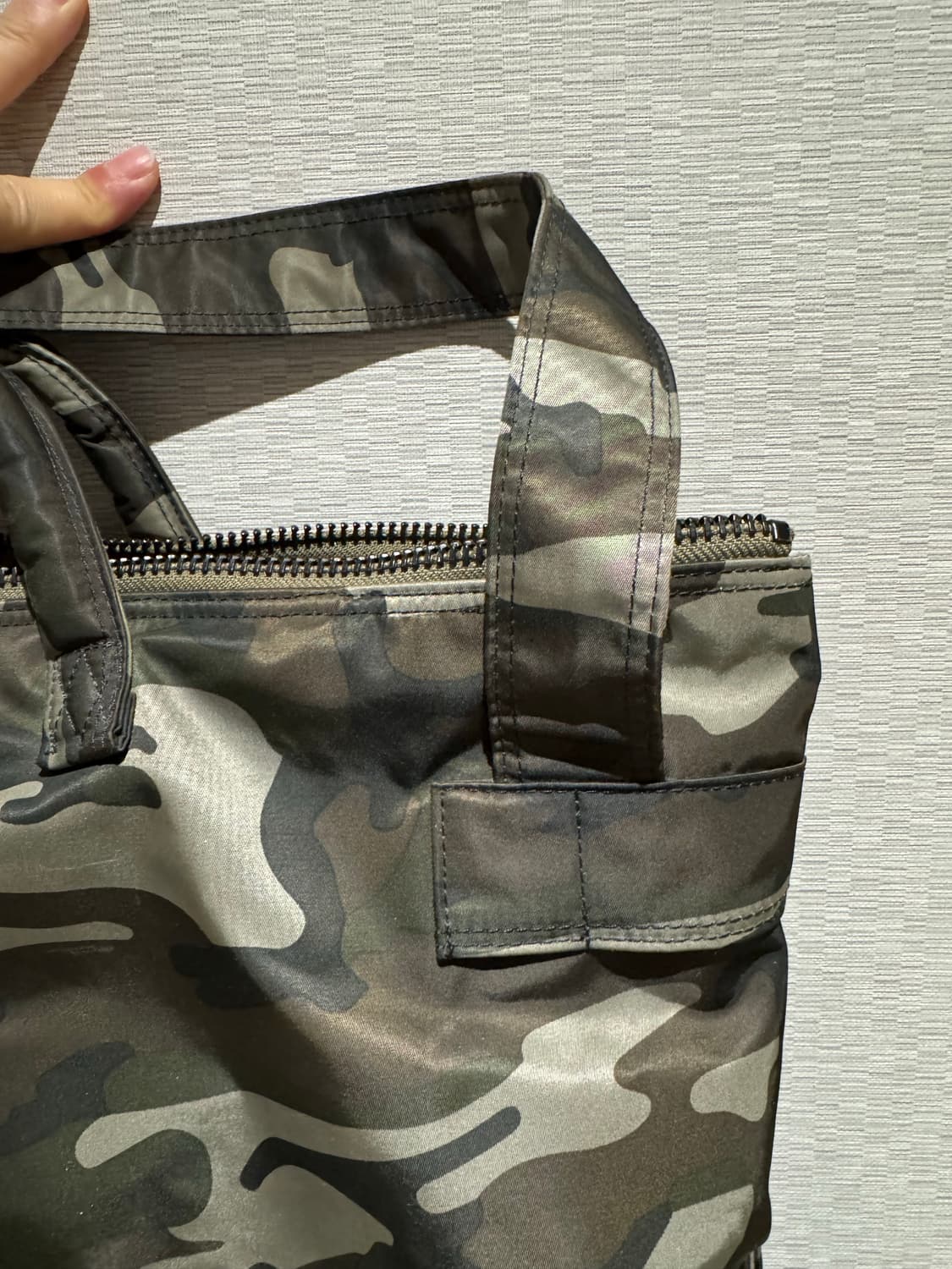 포터 x 화이트 마운티니어링 헬멧백입니다.  상품이미지9