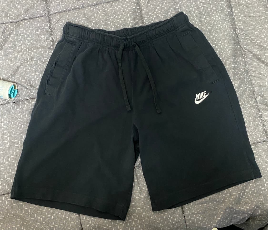 나이키 nsw 반바지 블랙 상품이미지2
