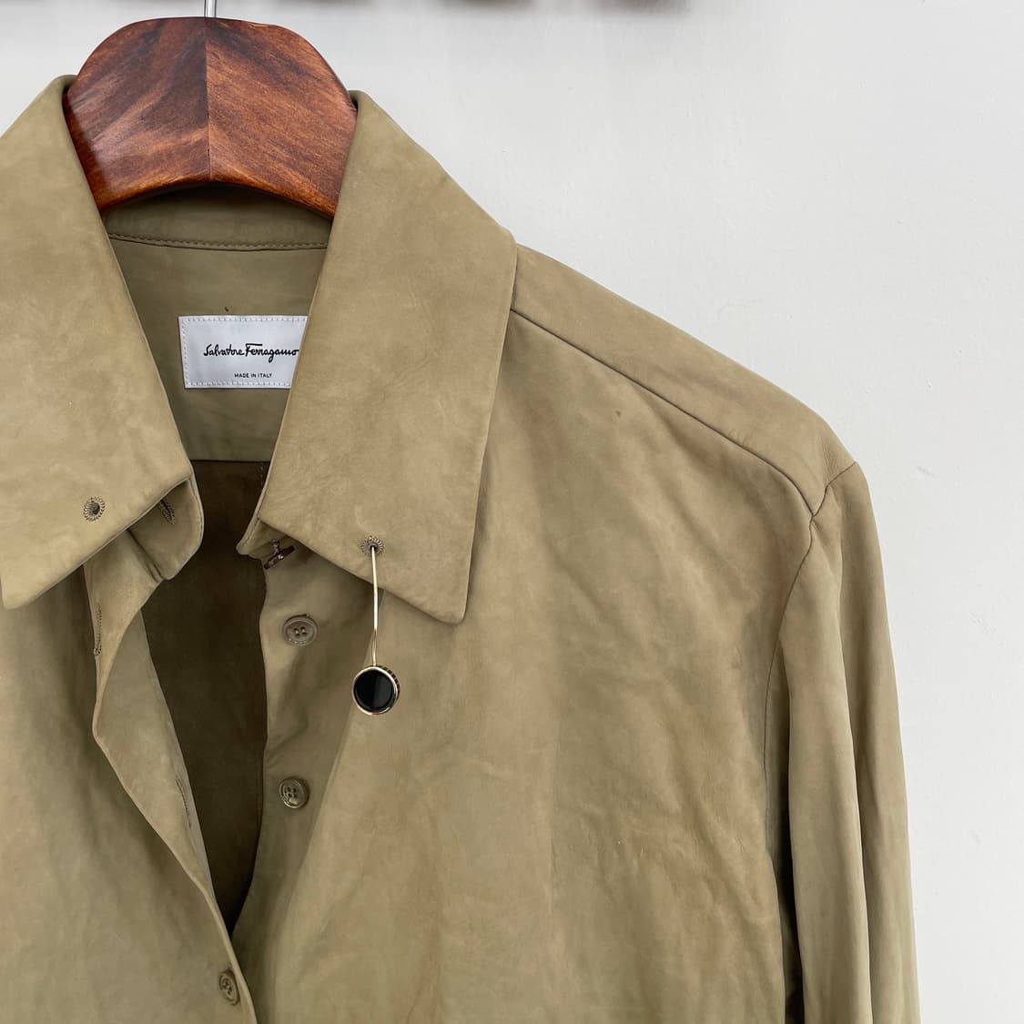 페라가모 레더 셔츠 상품이미지2