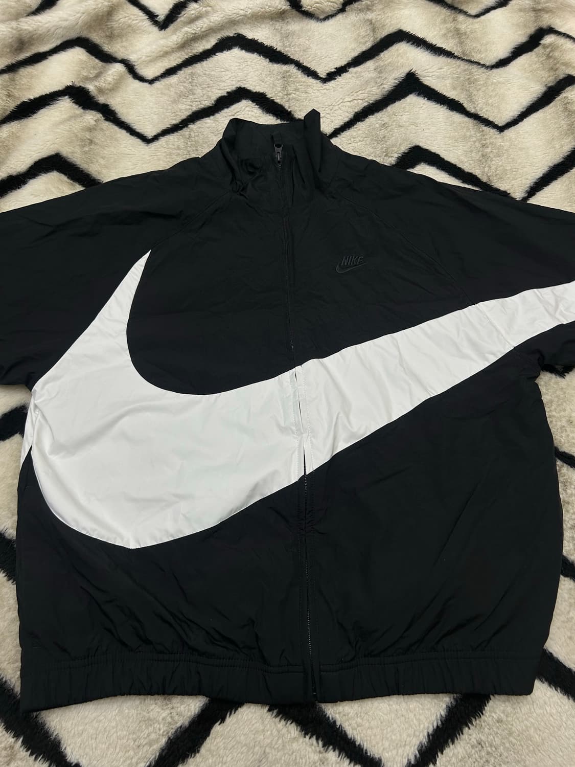 [L]나이키 빅 스우시 바람막이/블랙 상품이미지3