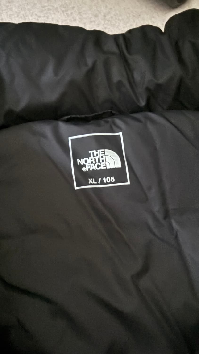 노스페이스 눕시 온 볼 베스트 블랙 상품이미지3