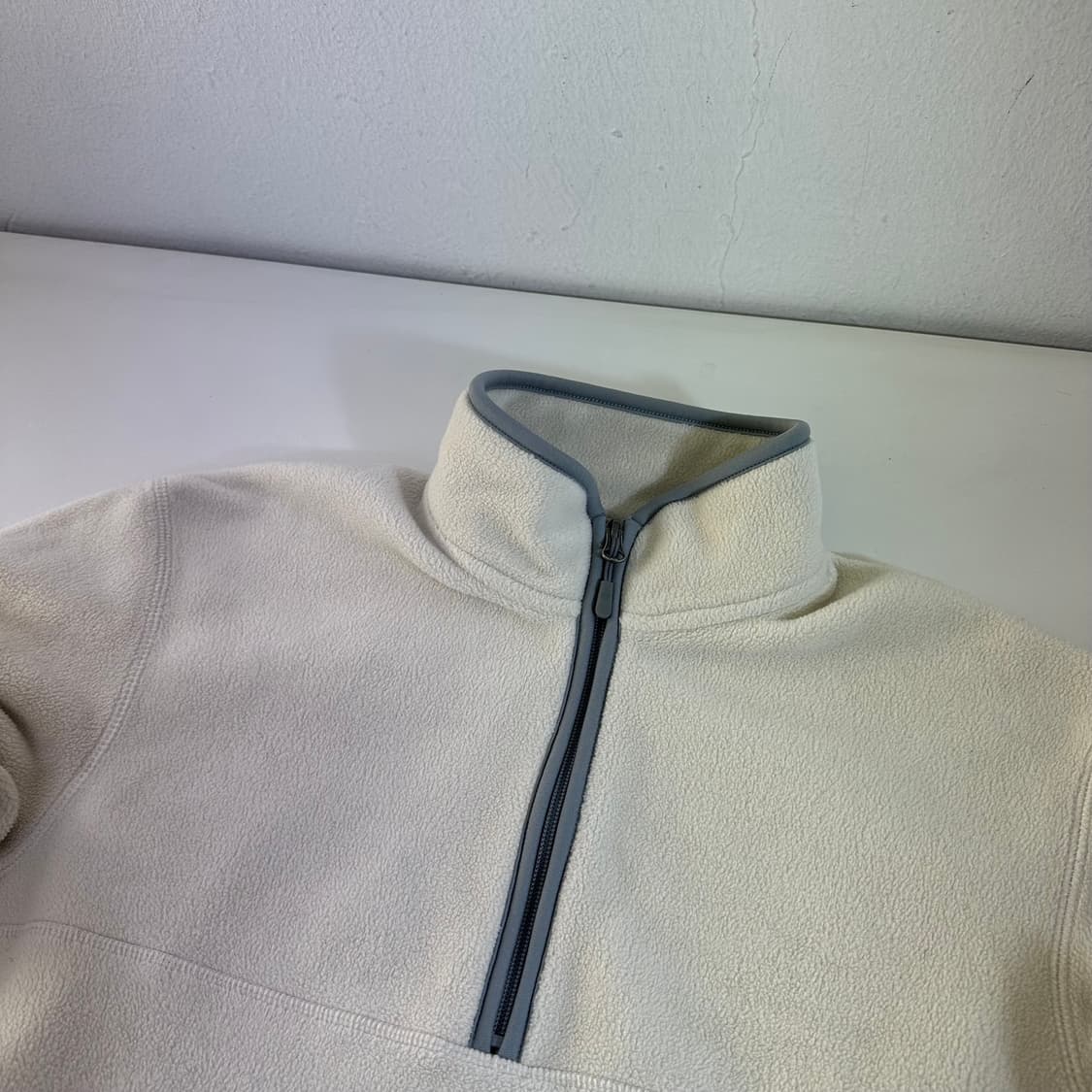 S 유니클로 아이보리 반집업 후리스 상품이미지3