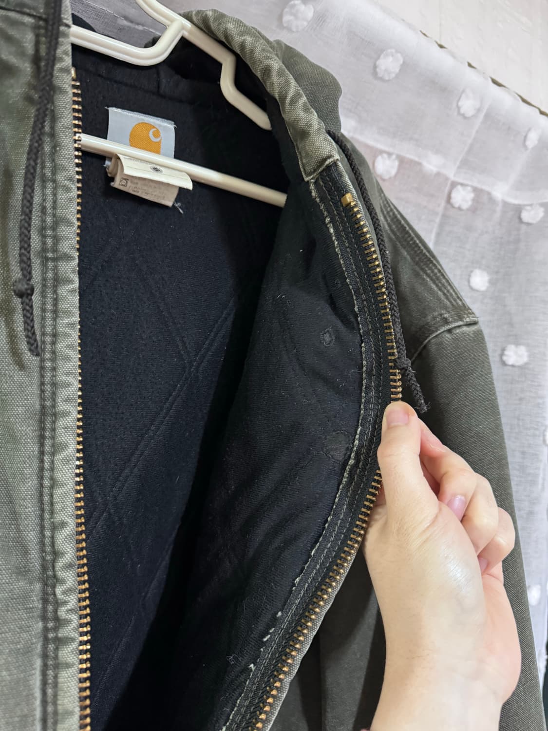 착샷 o) 칼하트 액티브자켓 J68 MOS XL 판매합니다 상품이미지7