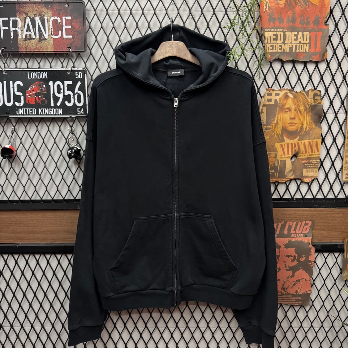 24S/S 웰던 WE11DONE 스파이크 체인 후드 집업 블랙 상품이미지2