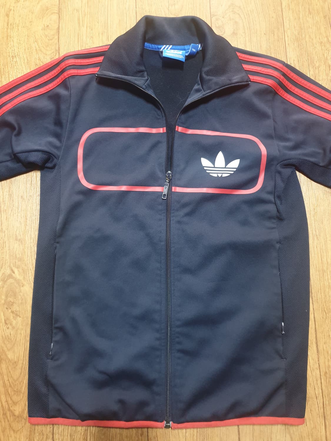 아디다스 운동복 집업 95 사이즈입니다 상품이미지1
