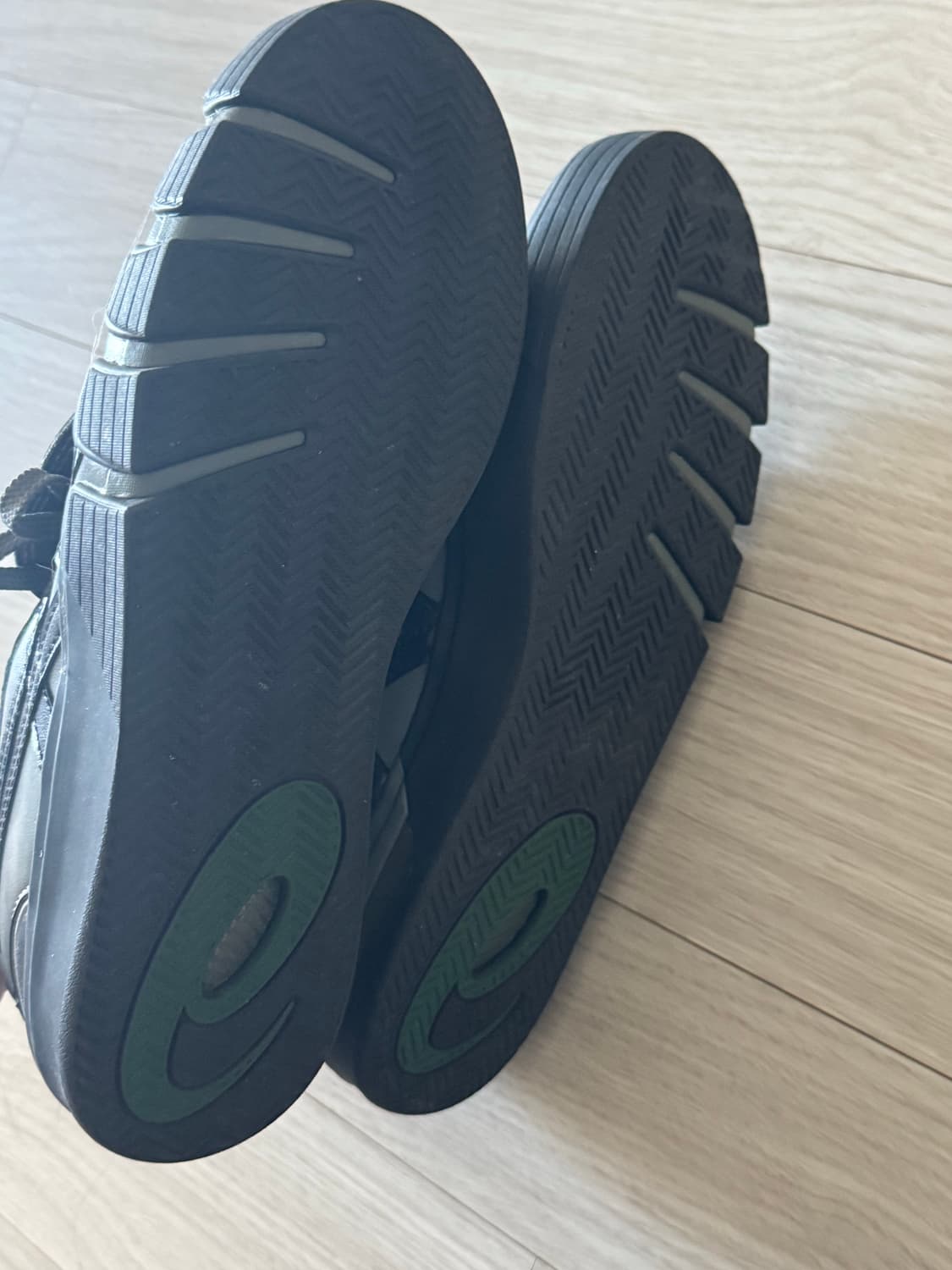 아식스 오토958 젤 플렉스키 다크그레이 상품이미지7