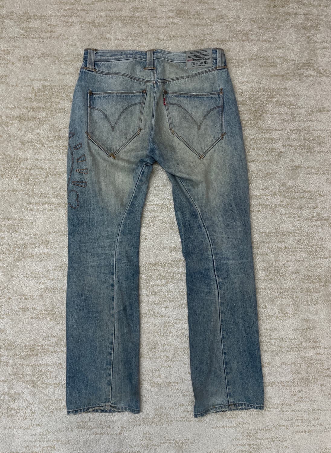 [32] 90s Levis 리바이스 엔지니어드진 1세대 스컬 자수 청바지 상품이미지4