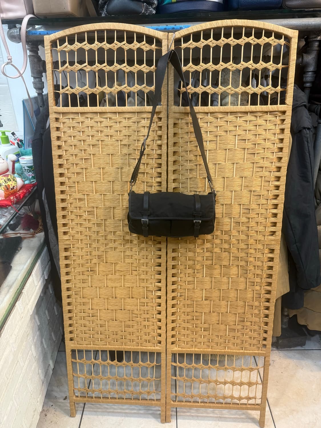 정품 프라다 나일론 메신저백 팝니다 상품이미지1