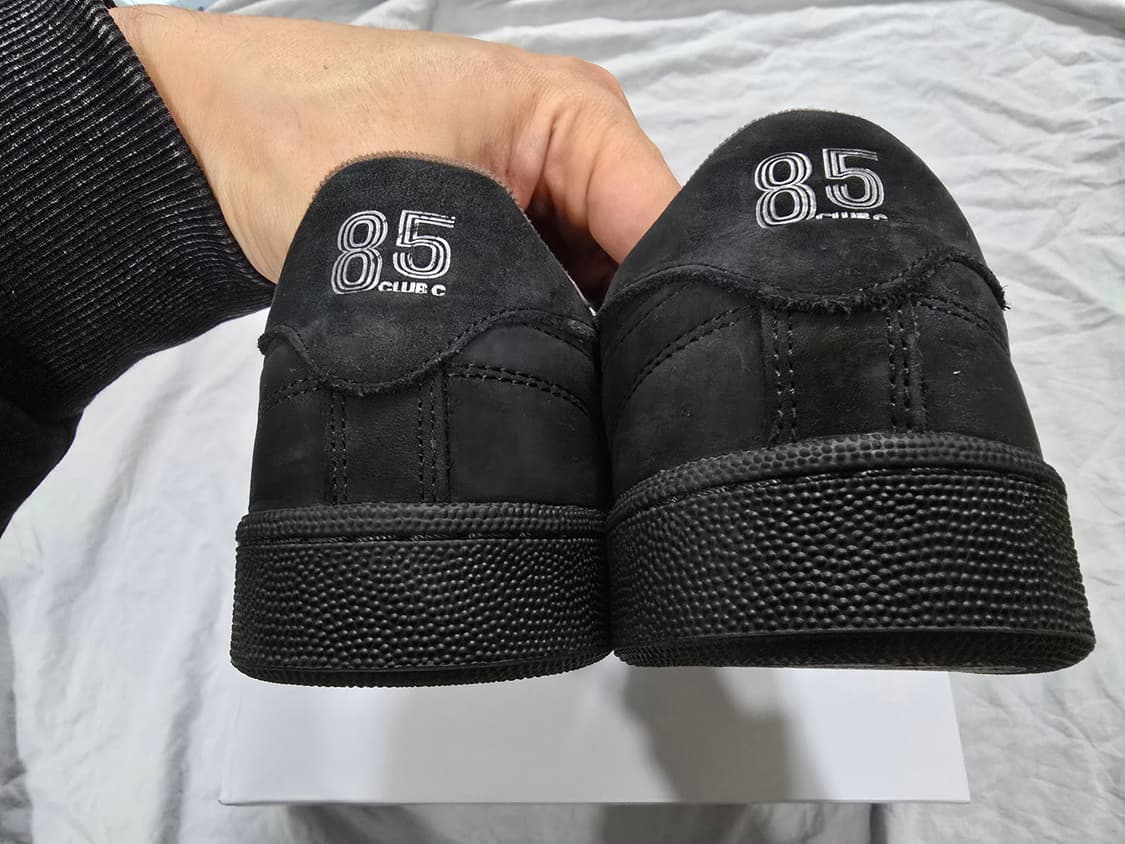 리복 클럽C 85 스웨이드 40th 워시드 블랙 300 상품이미지2