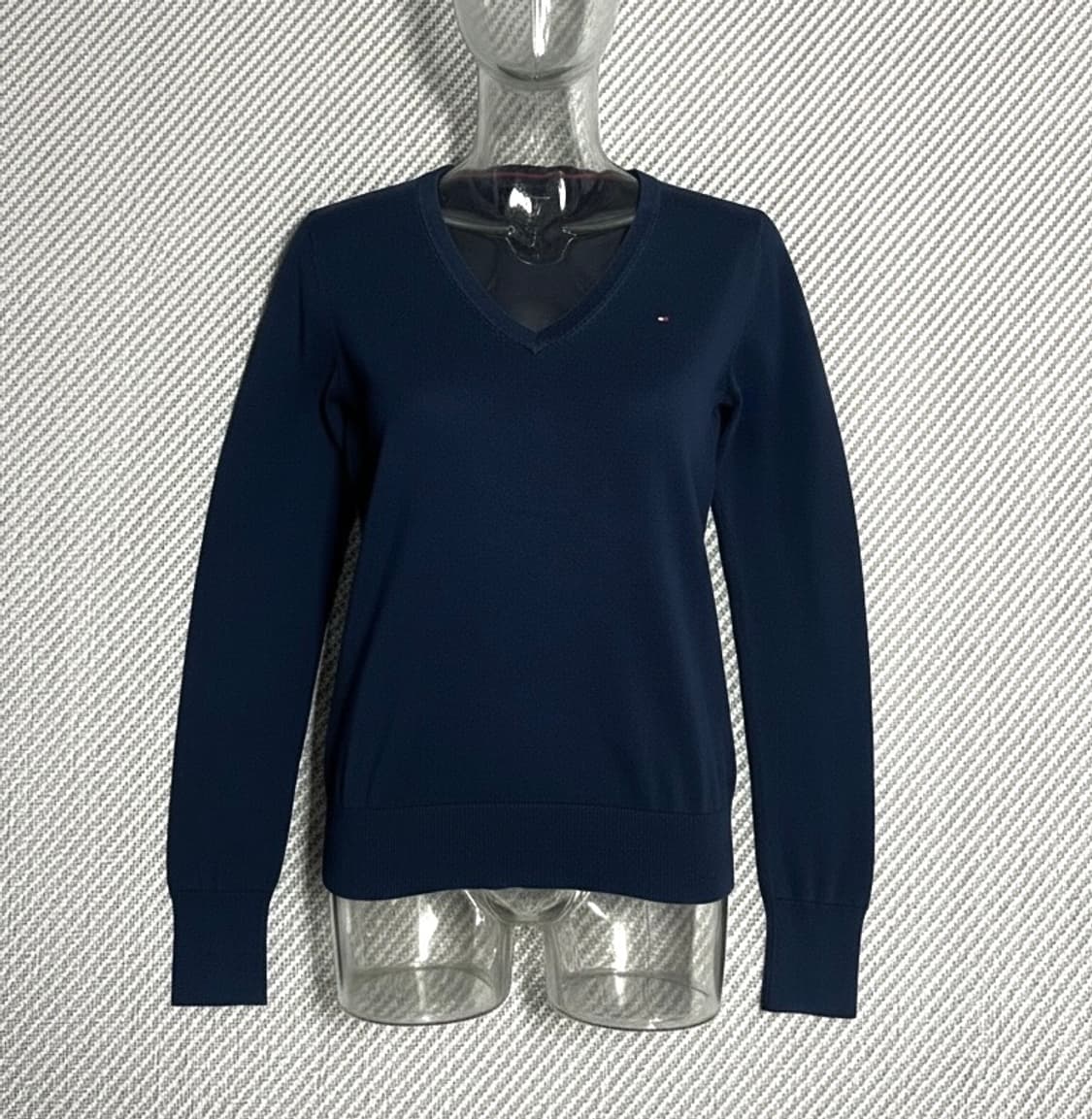 [S] Tommy 타미힐피거 우먼즈 네이비 브이넥 니트 상품이미지1