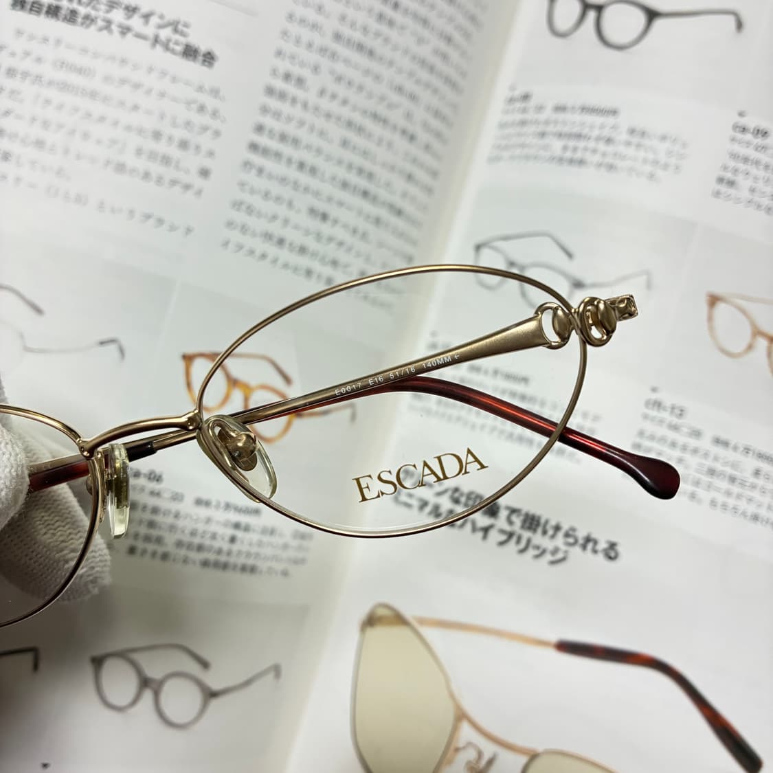 ESCADA 에스까다 에스카다 티타늄 골드 안경 상품이미지2