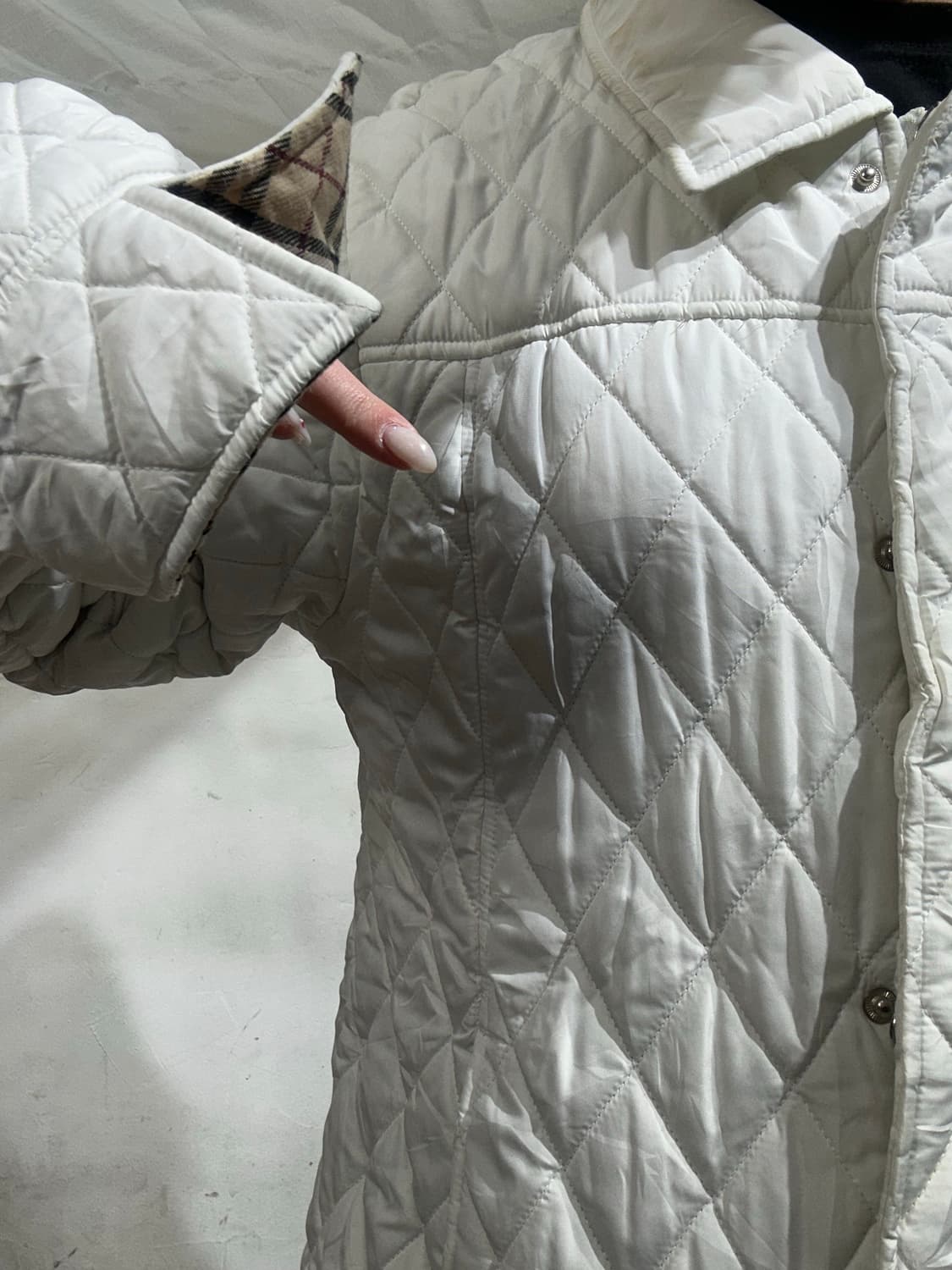버버리 퀼팅 화이트 패딩 점퍼 L 상품이미지4