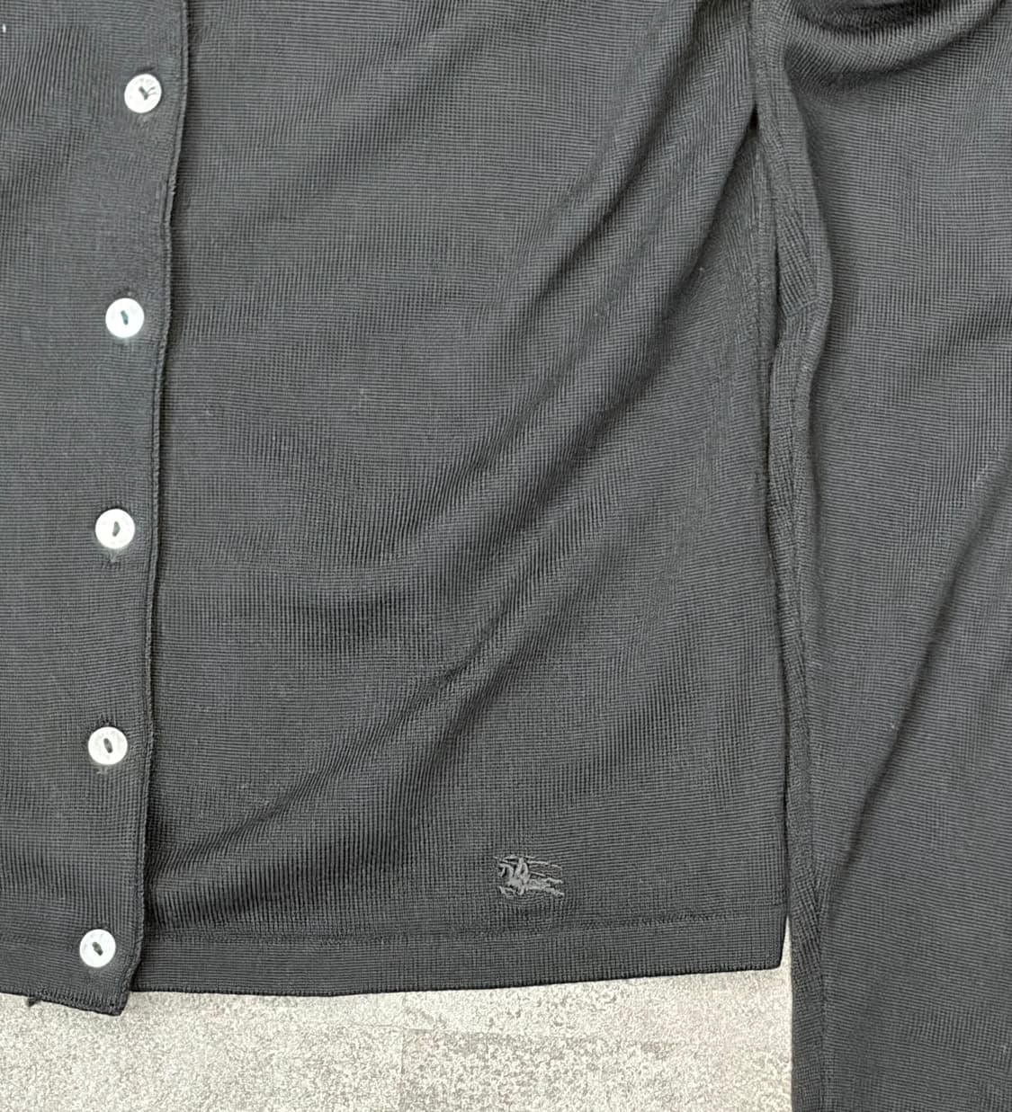 버버리 블랙 가디건 상품이미지3