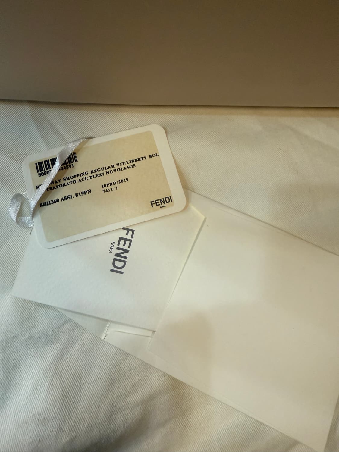 20ss 정품 펜디 런어웨이 2way백 새 가방 팝니다 상품이미지9