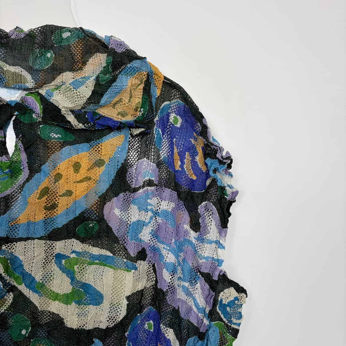 이세이미야케 패턴 슬리브리스 나시 민소매 티셔츠 상품이미지4