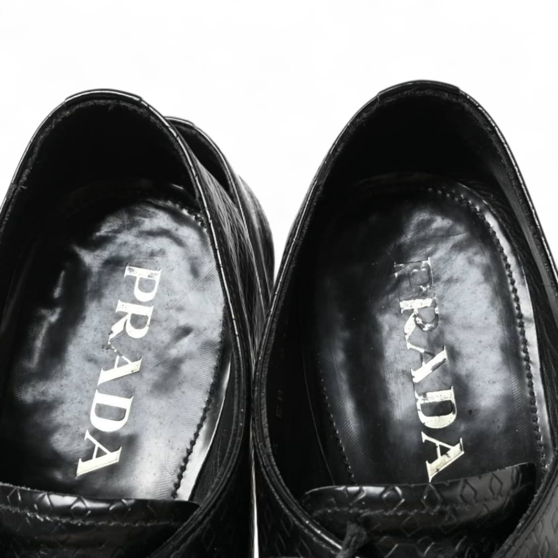 프라다 브러시드 레더 레이스업 슈즈 상품이미지9