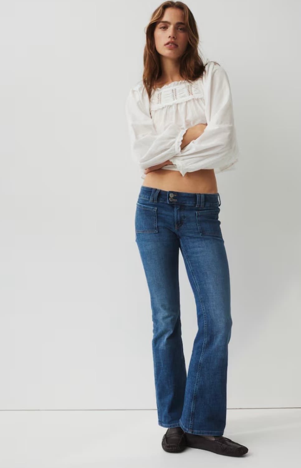 [38] H&M 로라이즈 플레어 진 데님블루  상품이미지2