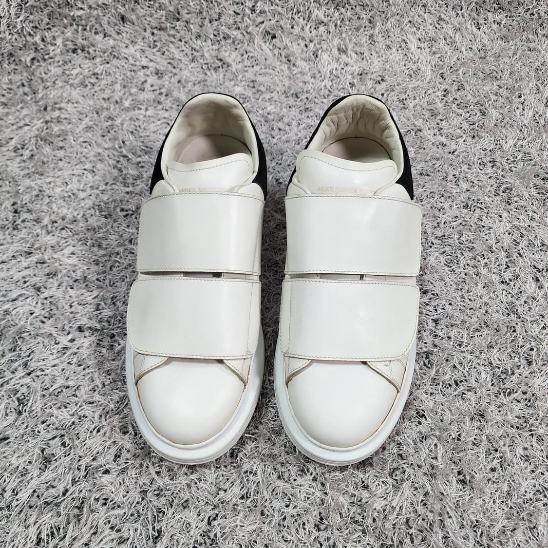 알렉산더맥퀸 스니커즈 37.5 상품이미지2