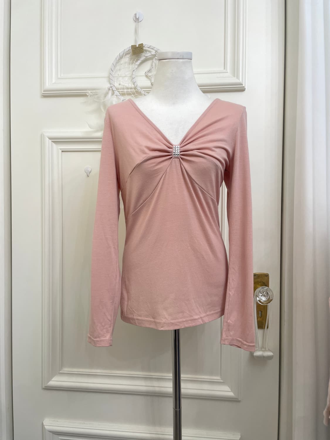 indi pink cubic bow shirring long sleeve 상품이미지1
