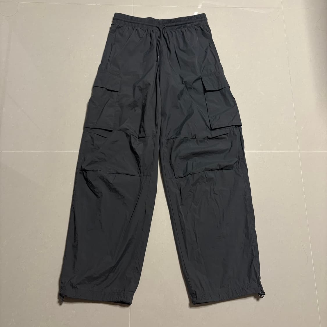 정품 코드그라피 나일론 와이드 밴딩 카고 조거팬츠 차콜 바지 상품이미지4