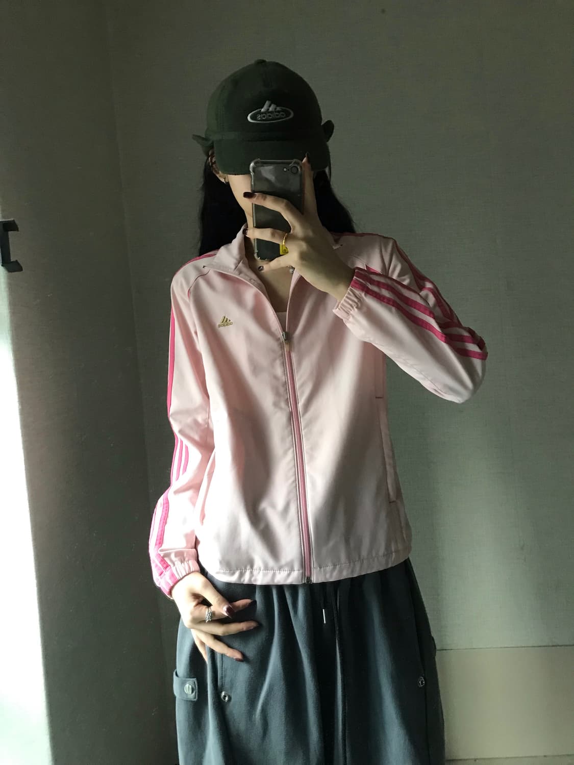 아디다스 연핑크 삼선 바람막이 상품이미지1