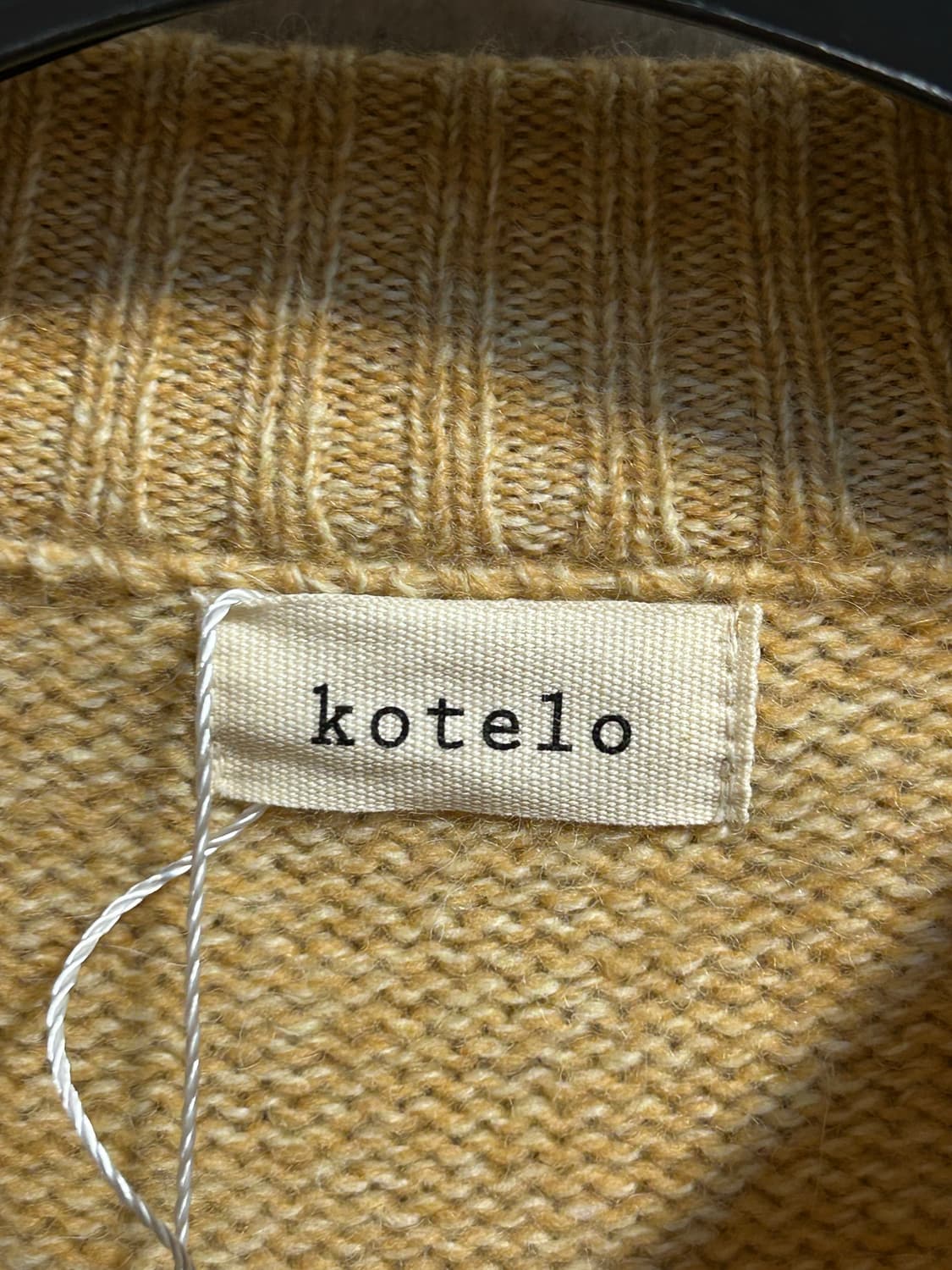 코텔로 울 알파카 배색 니트 스웨터 상품이미지6