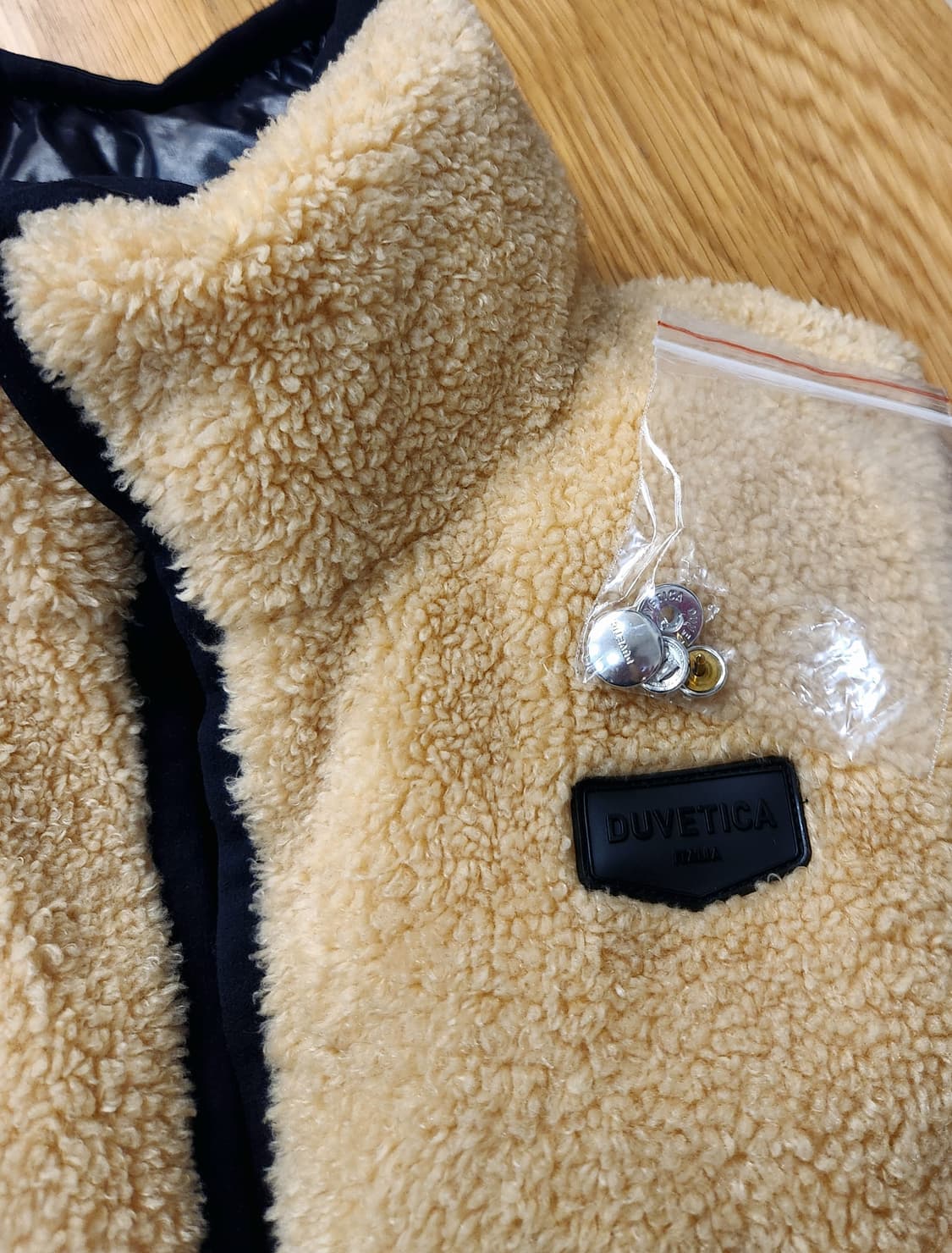 듀베디카 안카에레 구스 숏패딩조끼 리버시블 상품이미지6