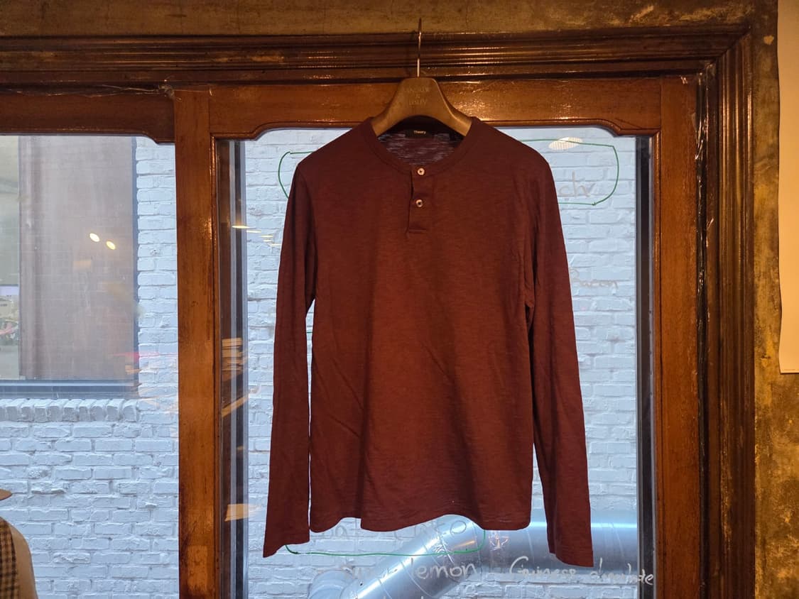 띠어리 헨리넥 티셔츠 상품이미지1