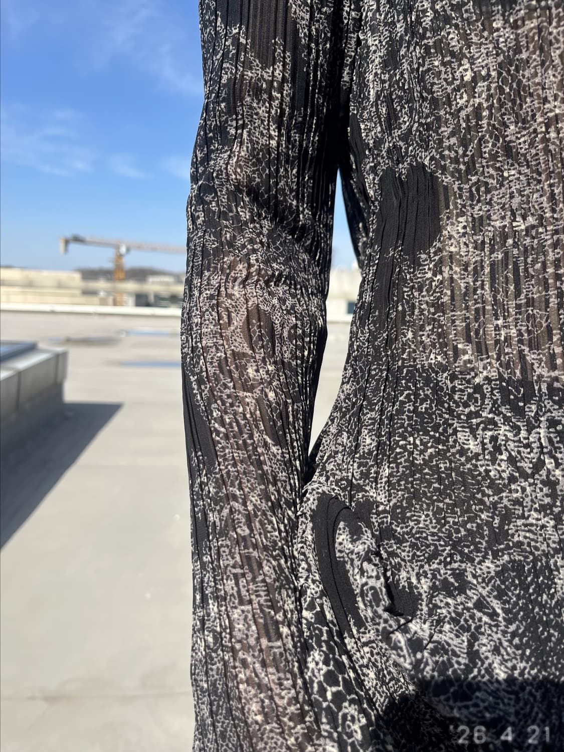 Patterned Slim Top 패턴 슬림 탑 상품이미지3