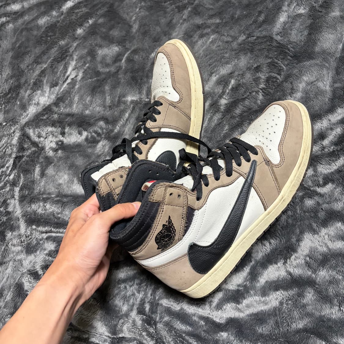 조던1 og 트레비스스캇 모카 275 상품이미지9