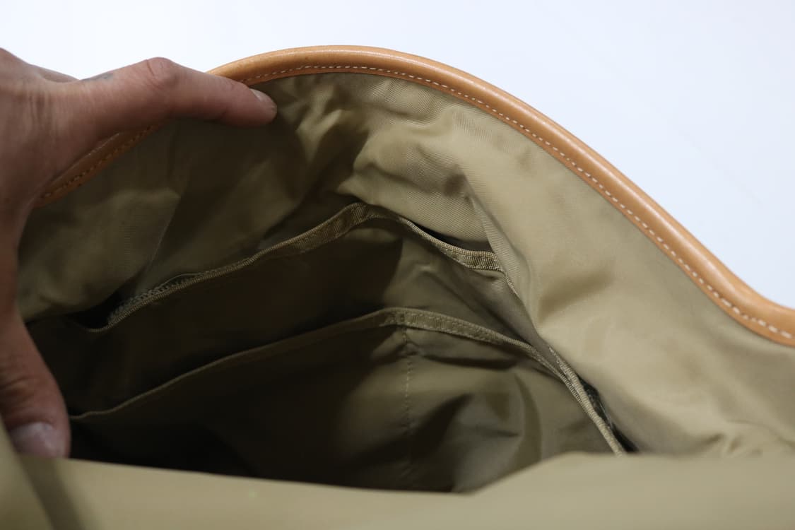 포터 70주년 한정판 러브 앤 피스 메신저 백 상품이미지10