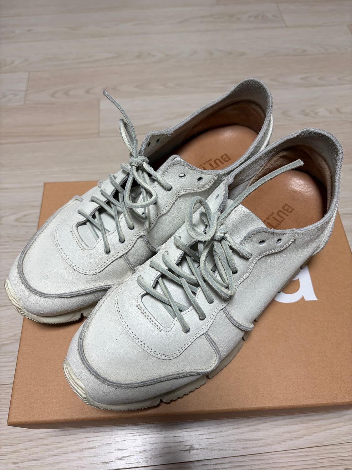 부테로 카레라 (39.5) 상품이미지1