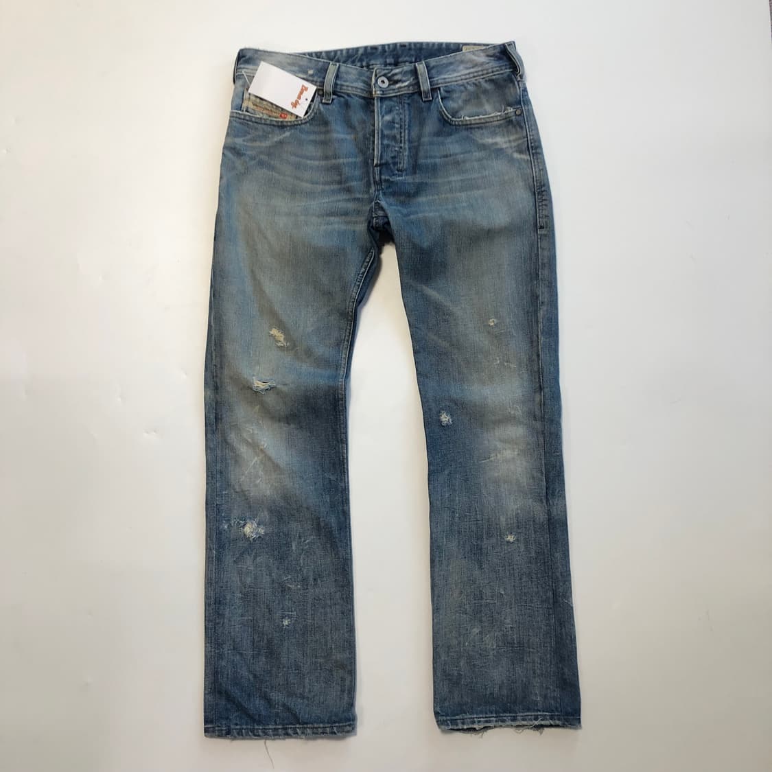 디젤 Zathan 디스트로이드 데님팬츠  상품이미지1