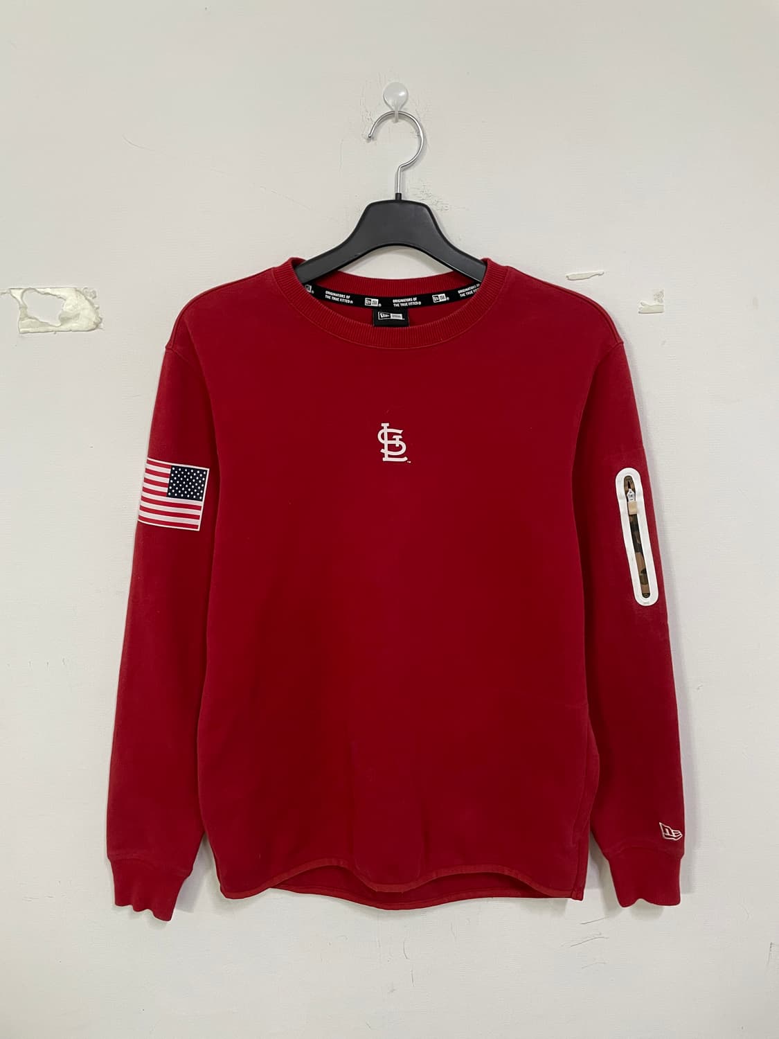 뉴에라 세인트루이스 레드 맨투맨 상품이미지2