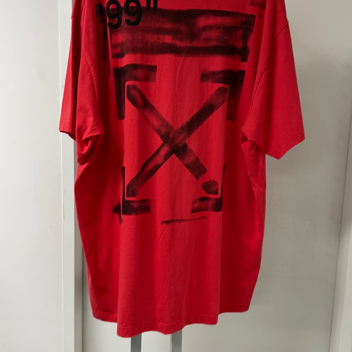 오프화이트 레드 반팔 티셔츠 L 상품이미지3