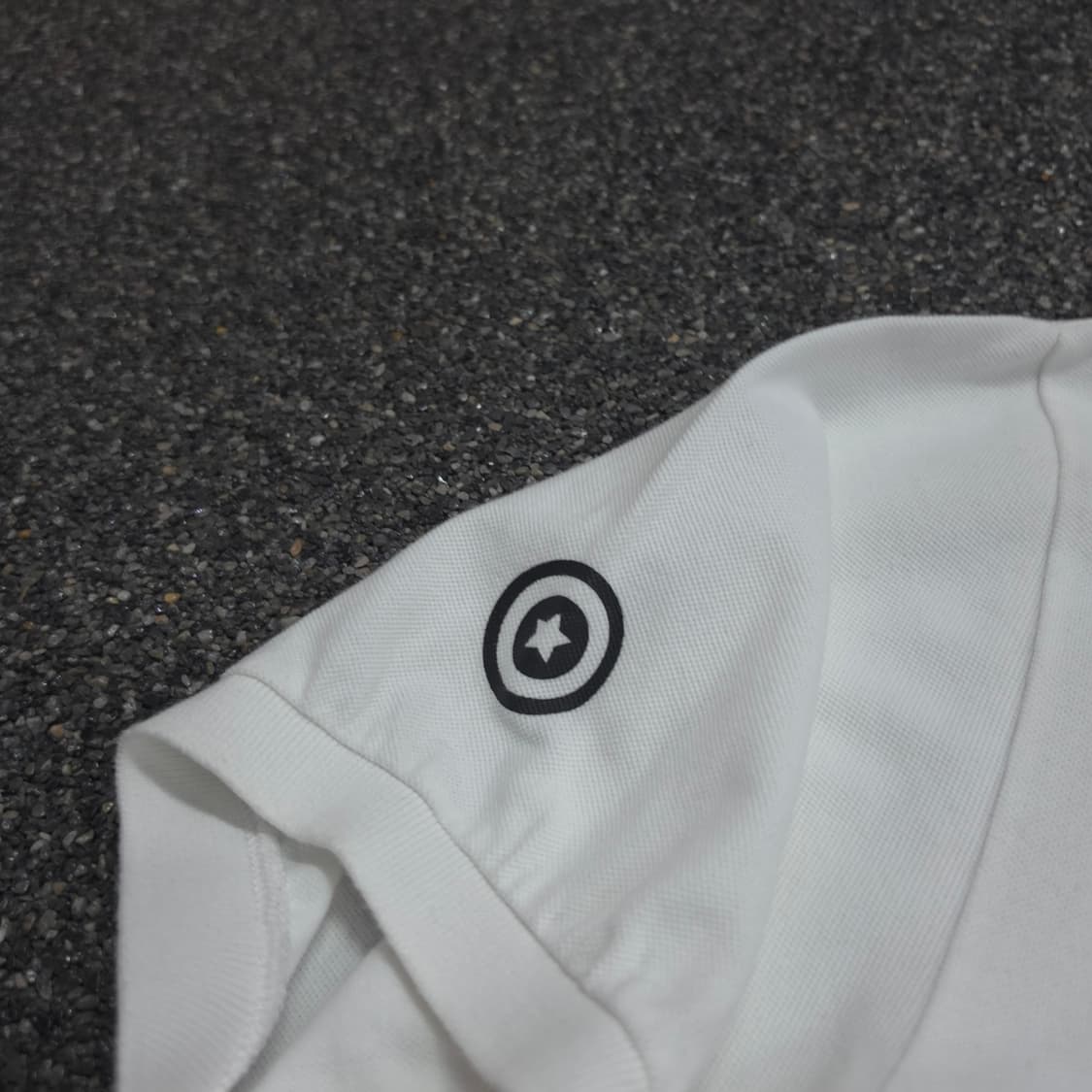 베이프 샤크 빅로고 박시핏 카라 티셔츠 (110) 상품이미지3