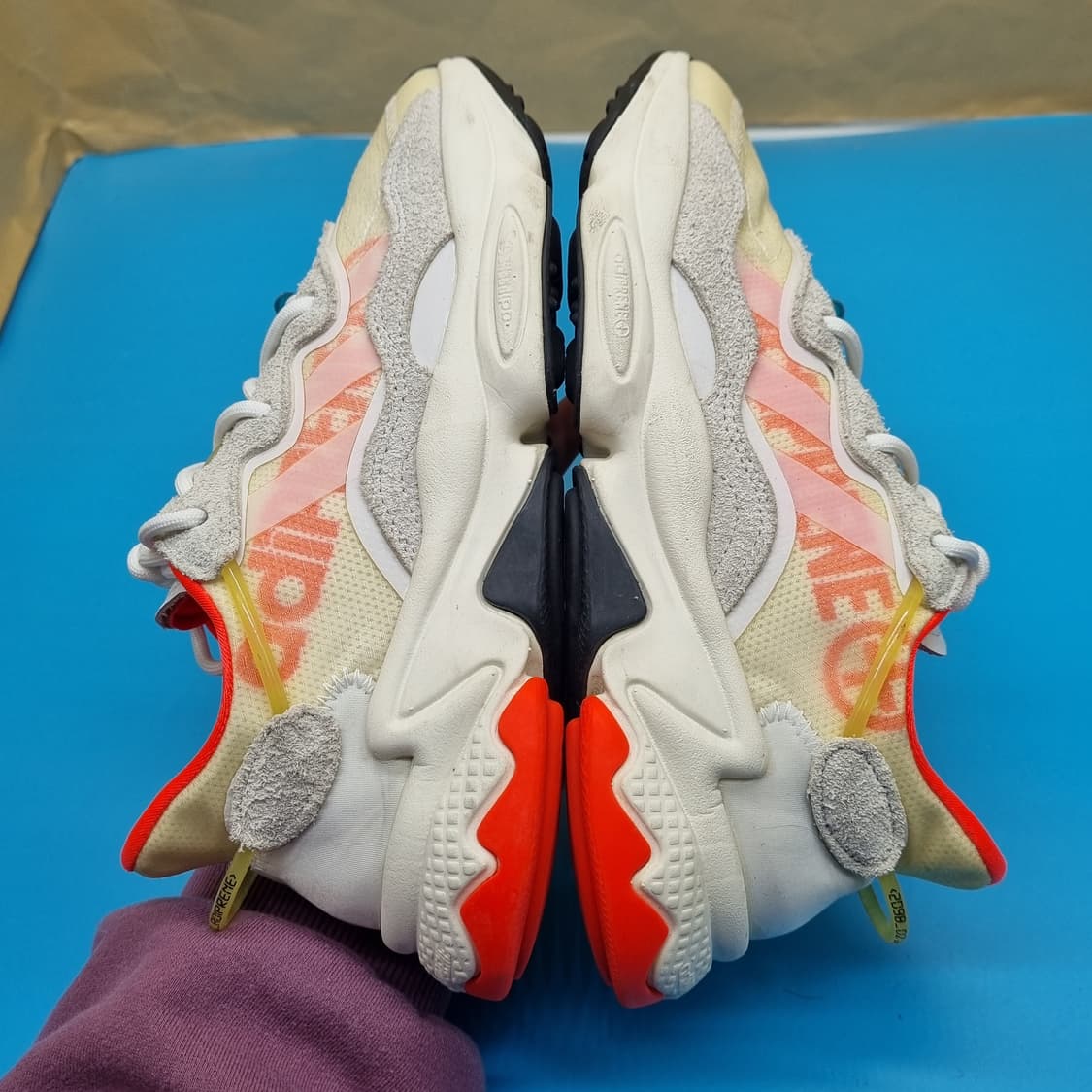 아디다스 오즈위고 운동화225 상품이미지5