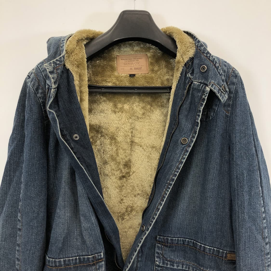 게스 Y2K 데님 쉐르파 후드점퍼 105 상품이미지4