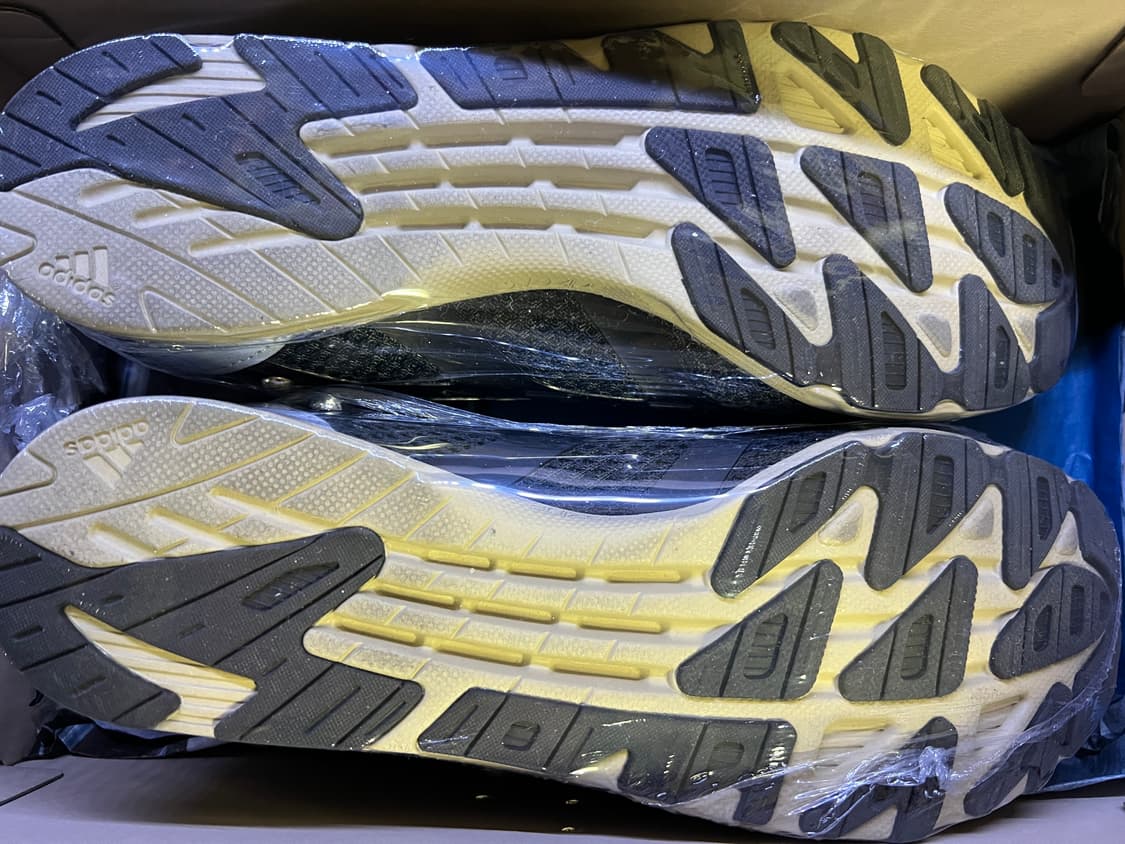 아디다스 X 송 포 더 뮤트 아디제로 PR 코어 블랙 크림 화이트 상품이미지2