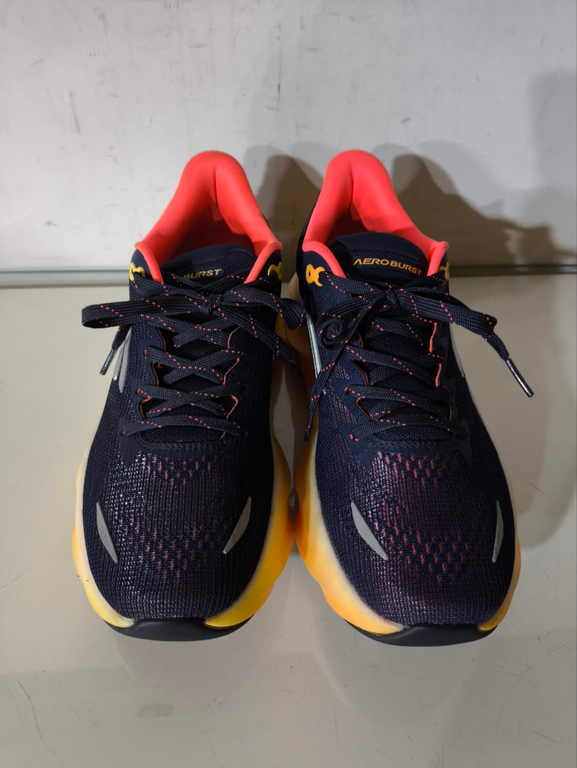 270mm 스케쳐스 에어로 버스트 카본 러닝화 상품이미지4