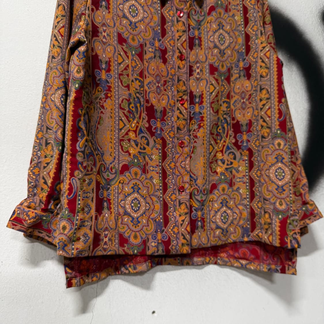 VTG 빈티지 레드 에스닉 바로크 패턴 긴팔 셔츠 상품이미지4
