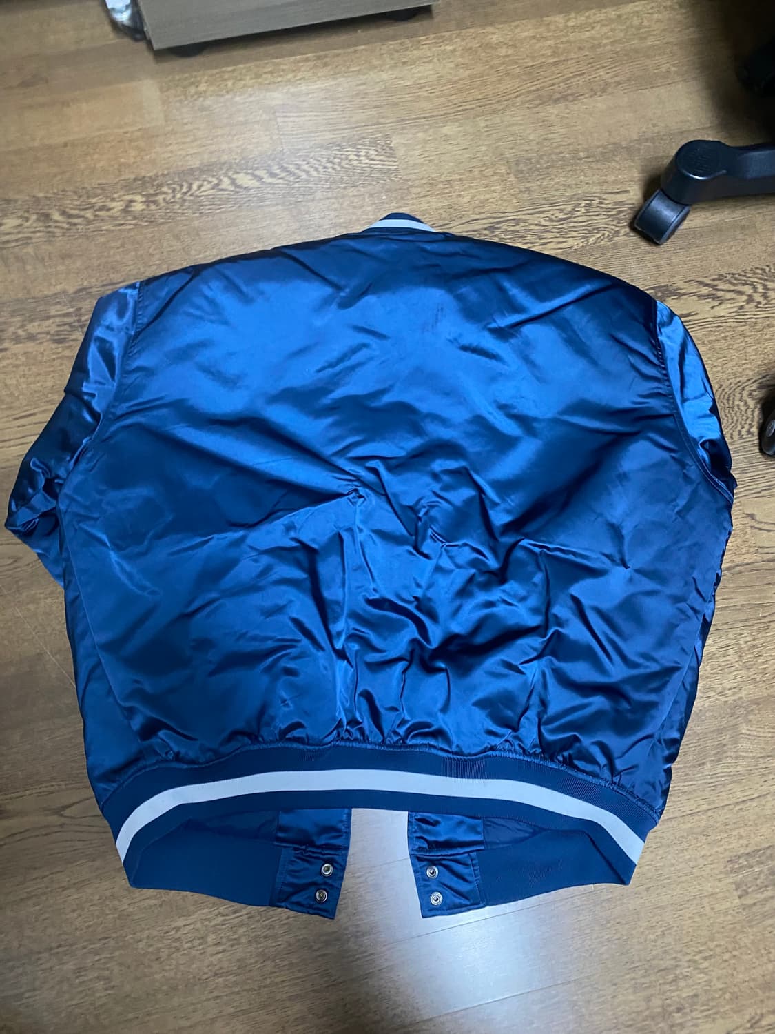 칼하트 wip 바시티자켓 네이비 xl 상품이미지4