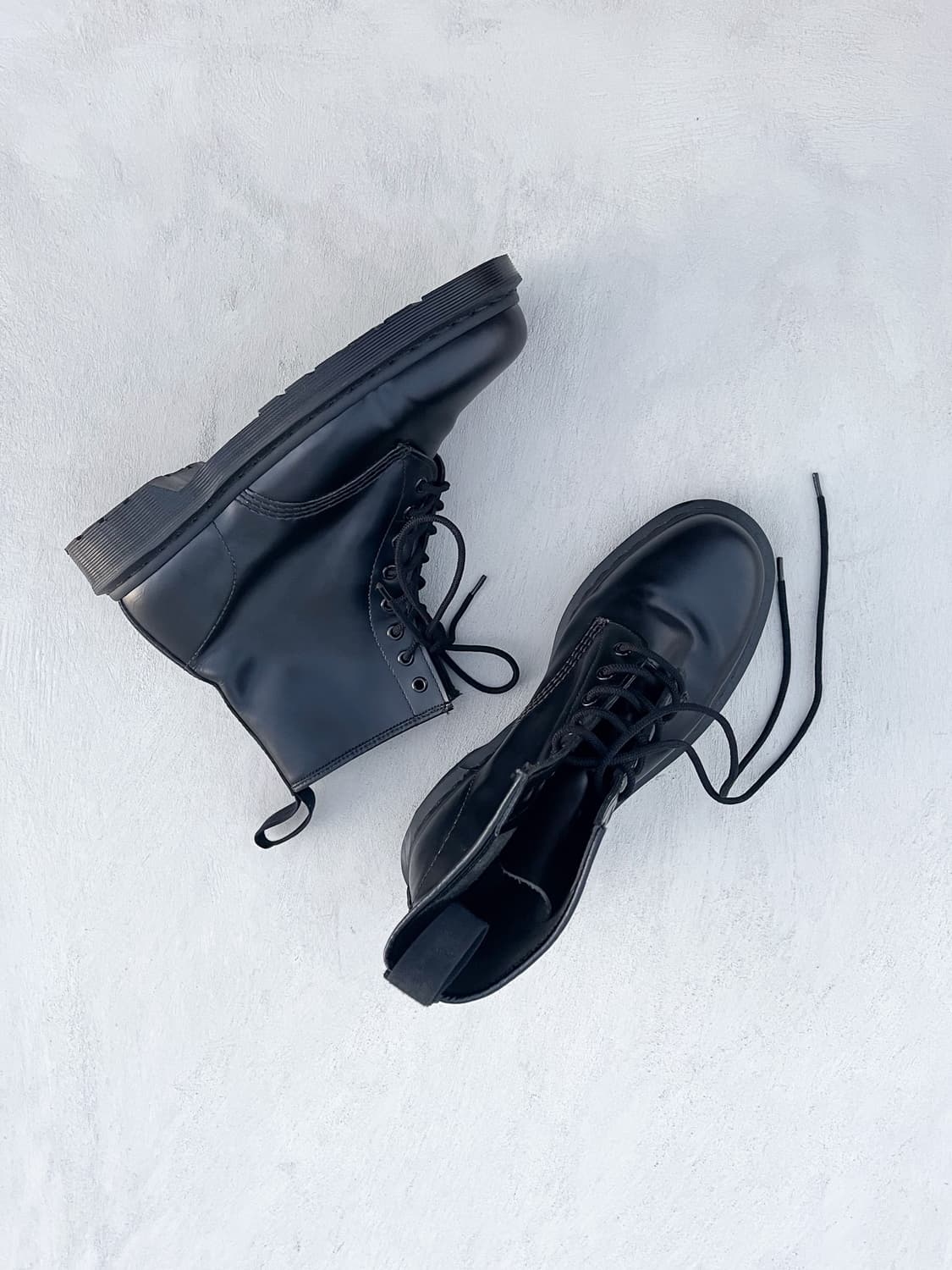 Dr. Martens 1460 Mono (UK 9) 상품이미지2